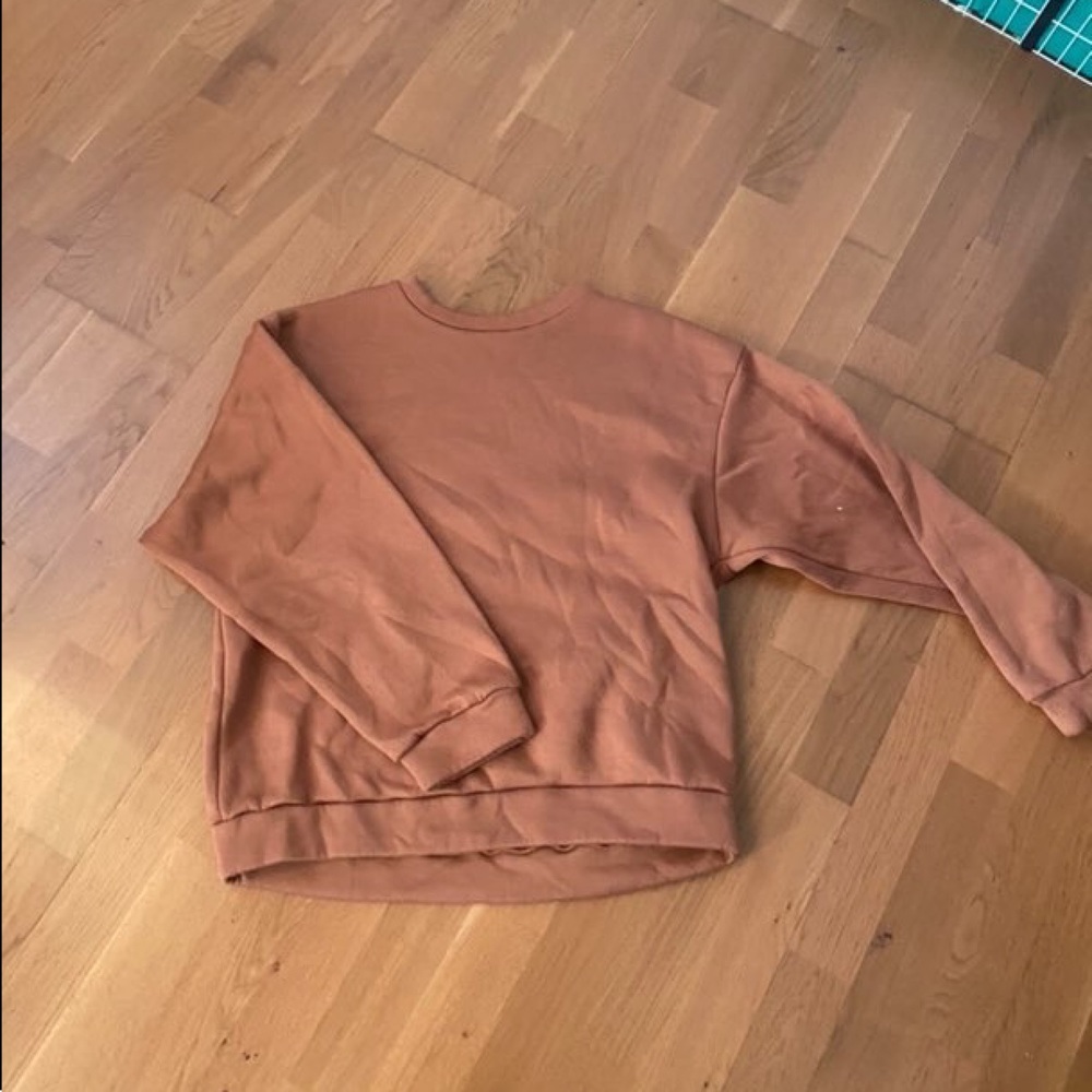 brown sweater - Picture 2 of 2